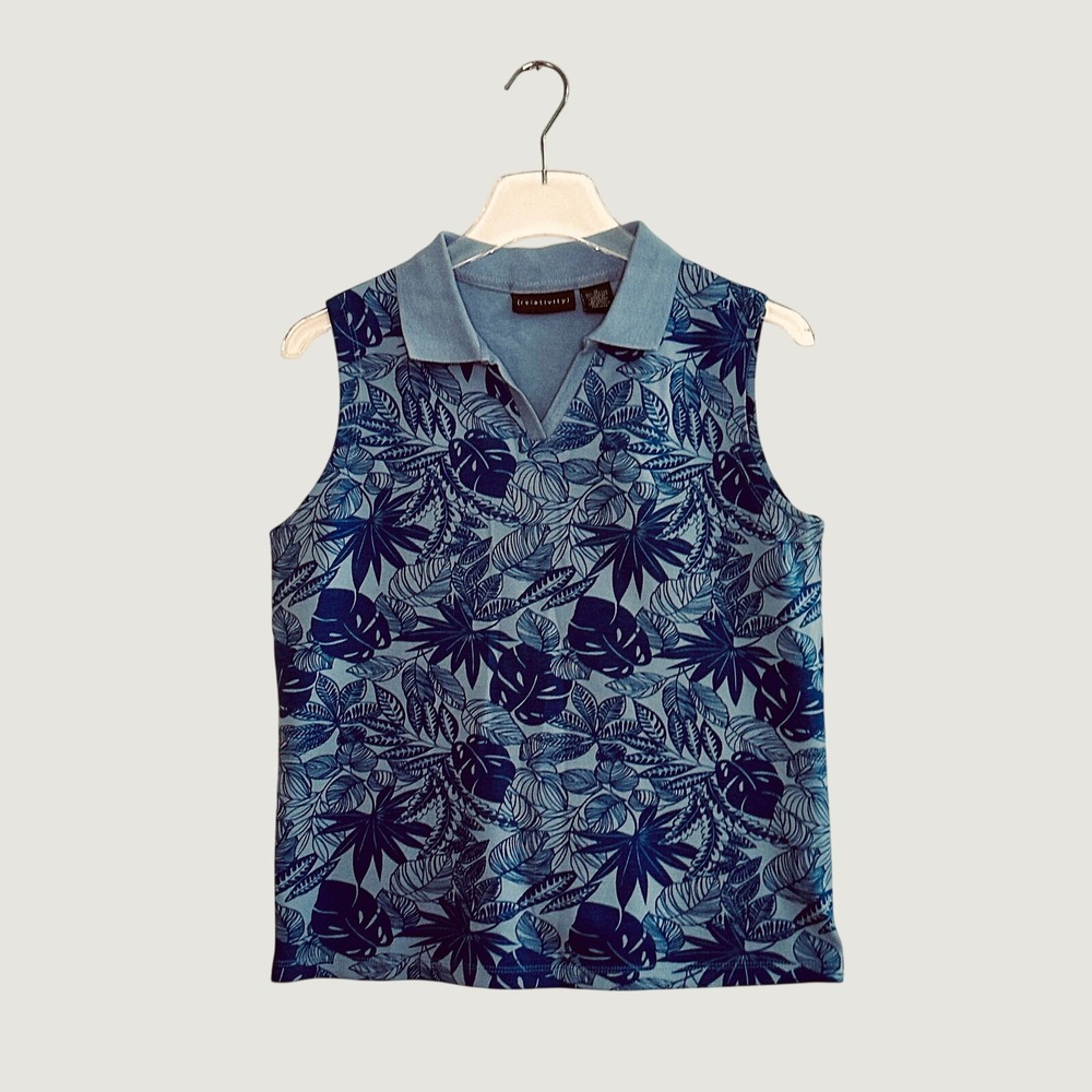 NWOT Relativity Women's Medium Blue Tropical Print Sleeveless Polo V-Neck TopT